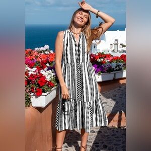 NWT Cupshe Black and White Geometric Midi Dress